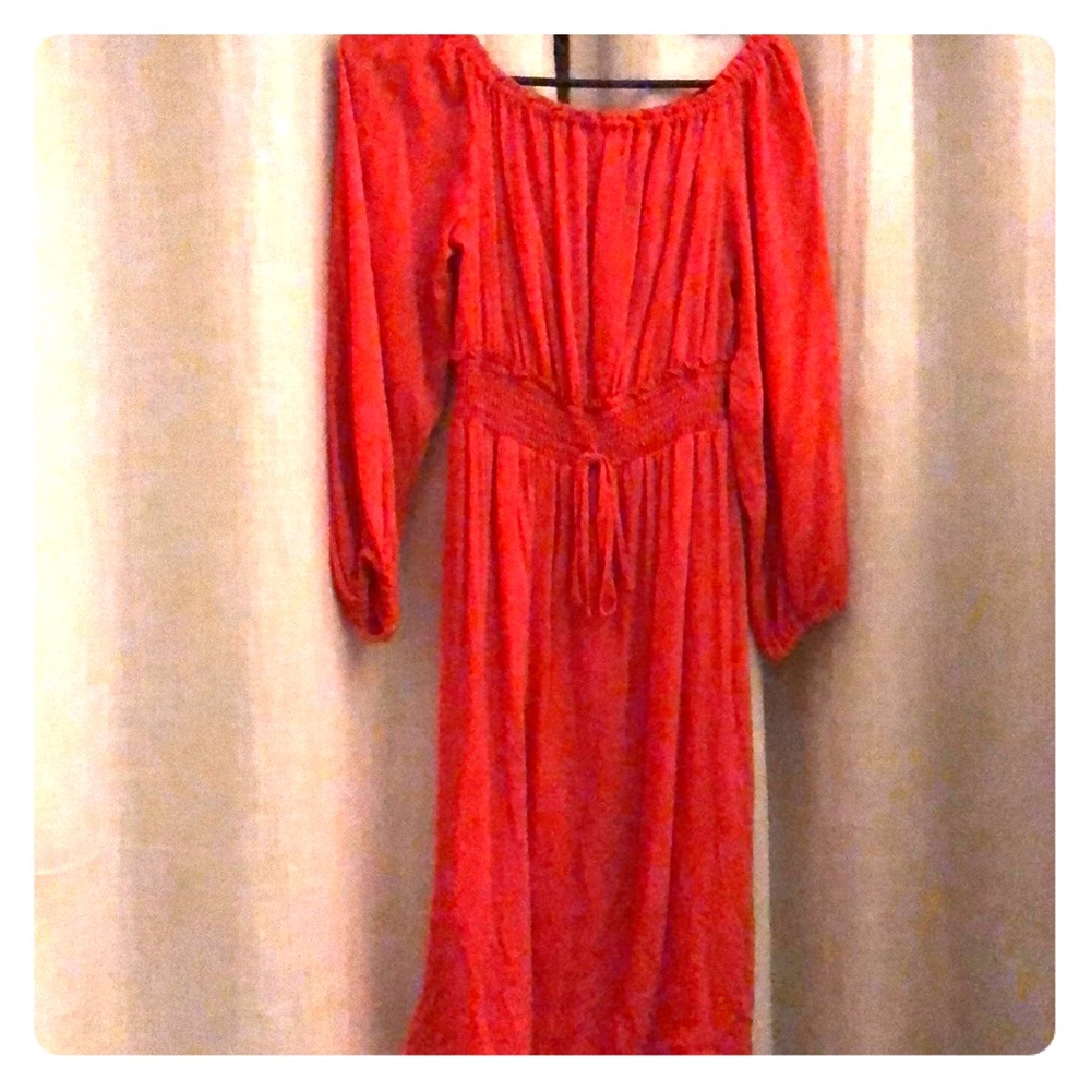 Super cute midi dress